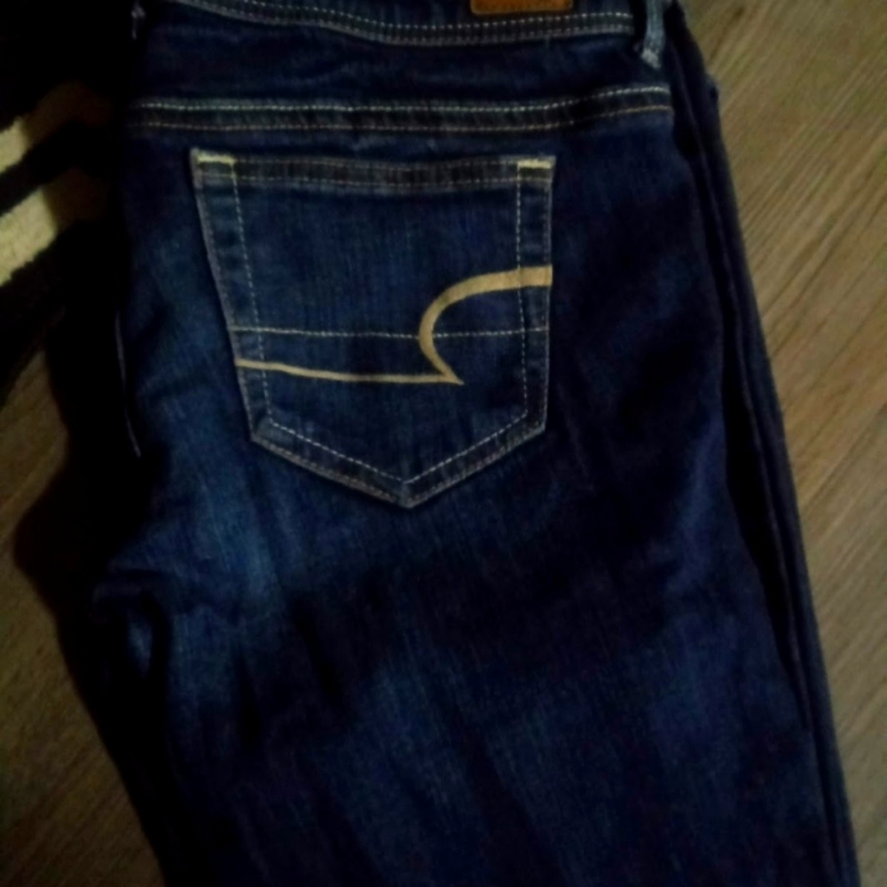 American eagle size 4